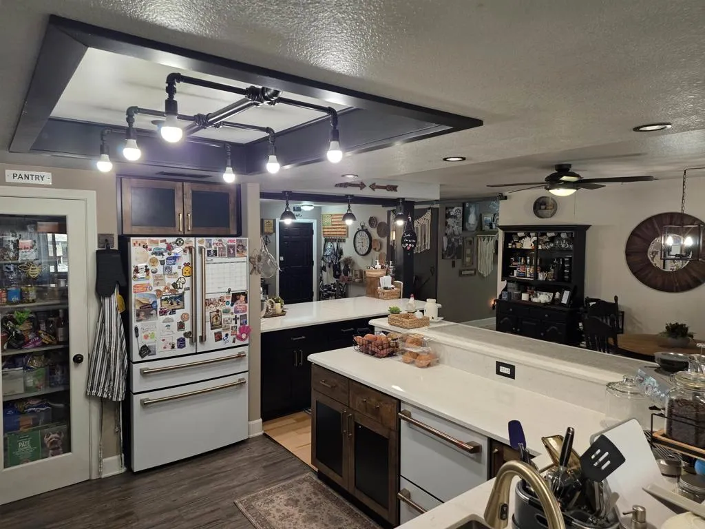 https://cdn.realtyfeed.com/cdn/127/306789044/7560df69af85e103465c49e4ec8007f4.webp