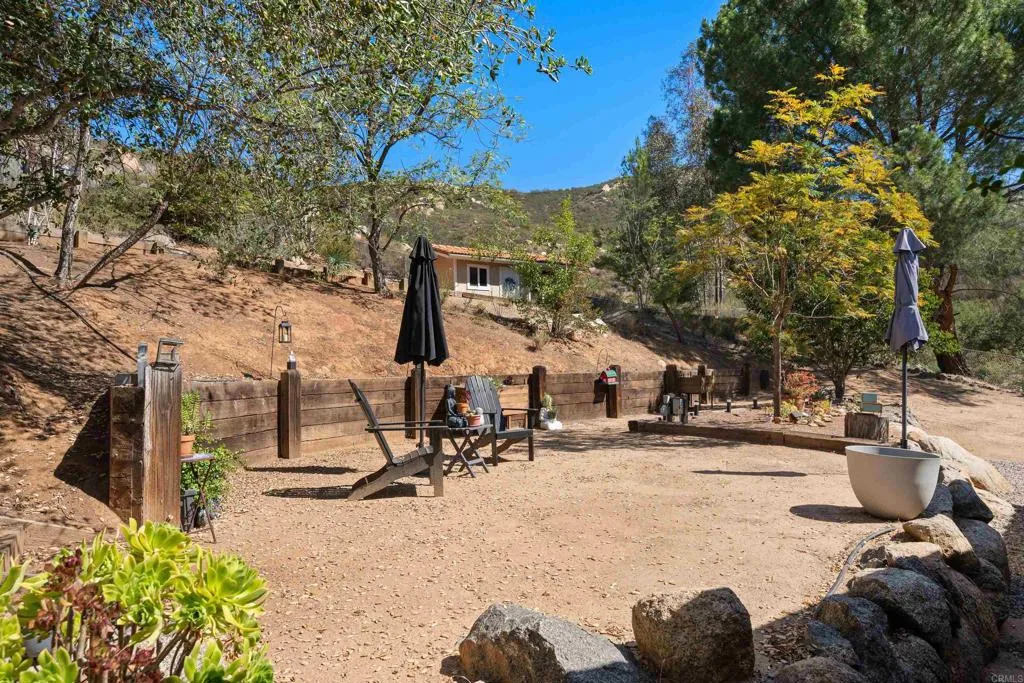 https://cdn.realtyfeed.com/cdn/127/306789044/c8883c76accf56b76afb8c0a69cbc806.webp