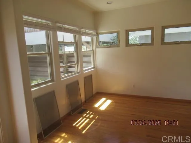 4667 Del Monte Avenue, San Diego, CA 92107 - Photo 4 of 19, San Diego, CA