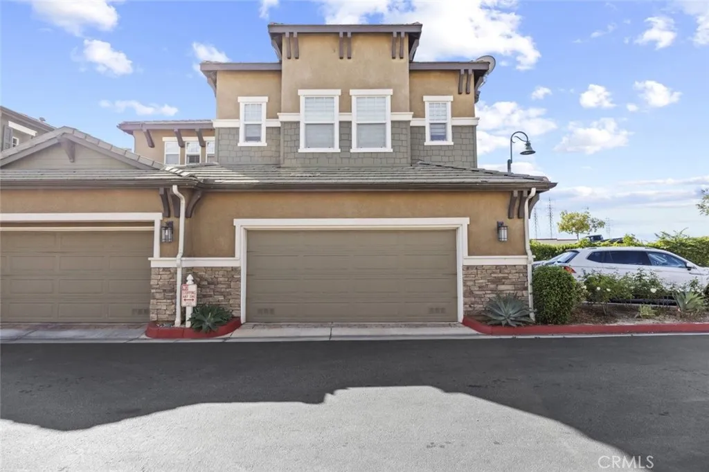 Sylmar, CA 91342