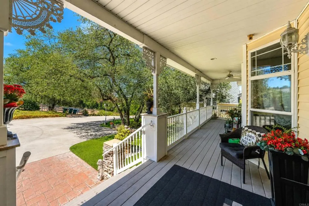 https://cdn.realtyfeed.com/cdn/127/306789140/1b688664323fe6fd03d35367b9c49ddc.webp