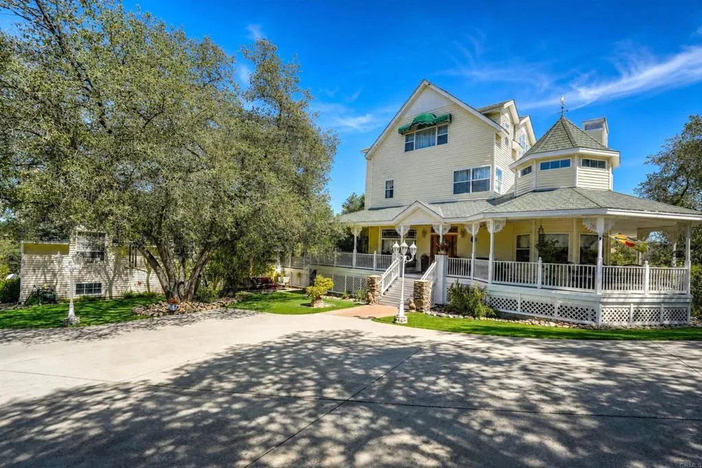 https://cdn.realtyfeed.com/cdn/127/306789140/9411589f52a4cb92855498aab875fcb4.webp