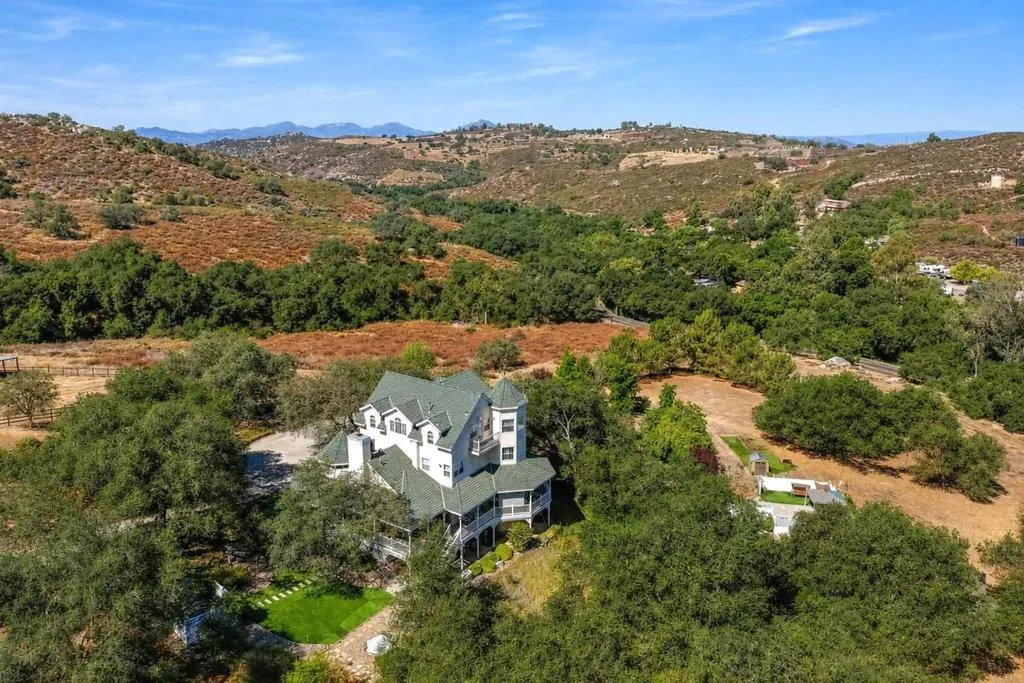 https://cdn.realtyfeed.com/cdn/127/306789140/dcbc837aa52a39f4ae1d303361eab1b7.webp