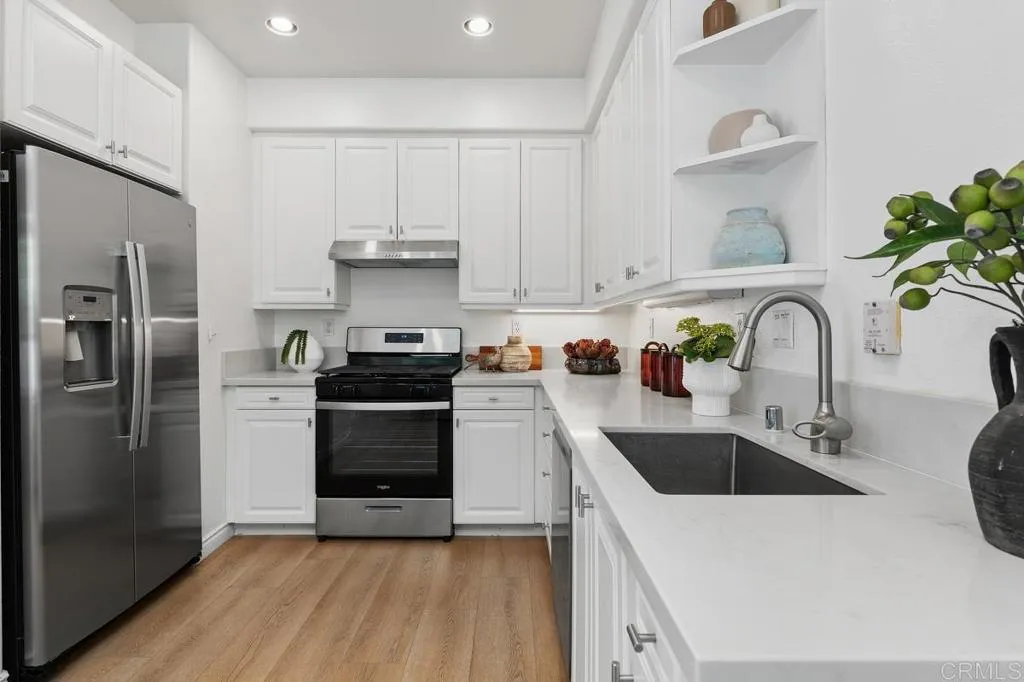 https://cdn.realtyfeed.com/cdn/127/306789214/61db3114db6a524d0e193cea1025590c.webp