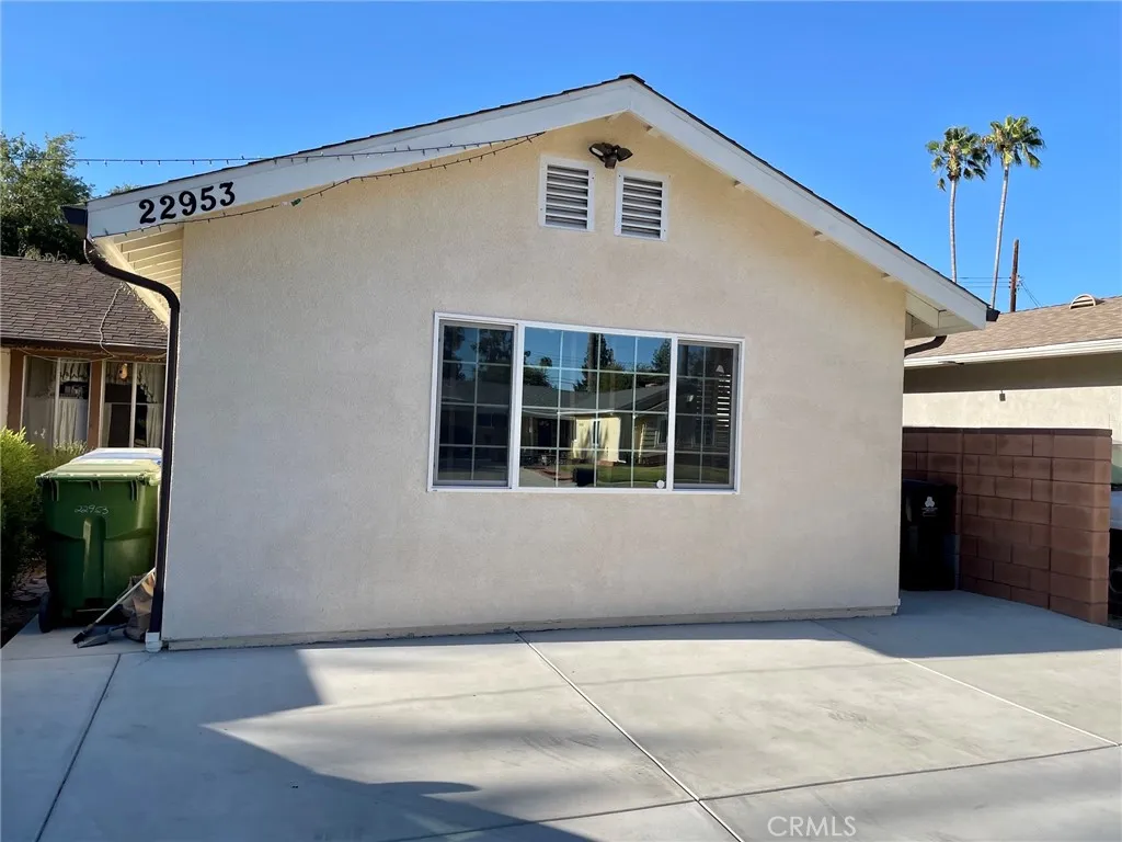 West Hills, CA 91304