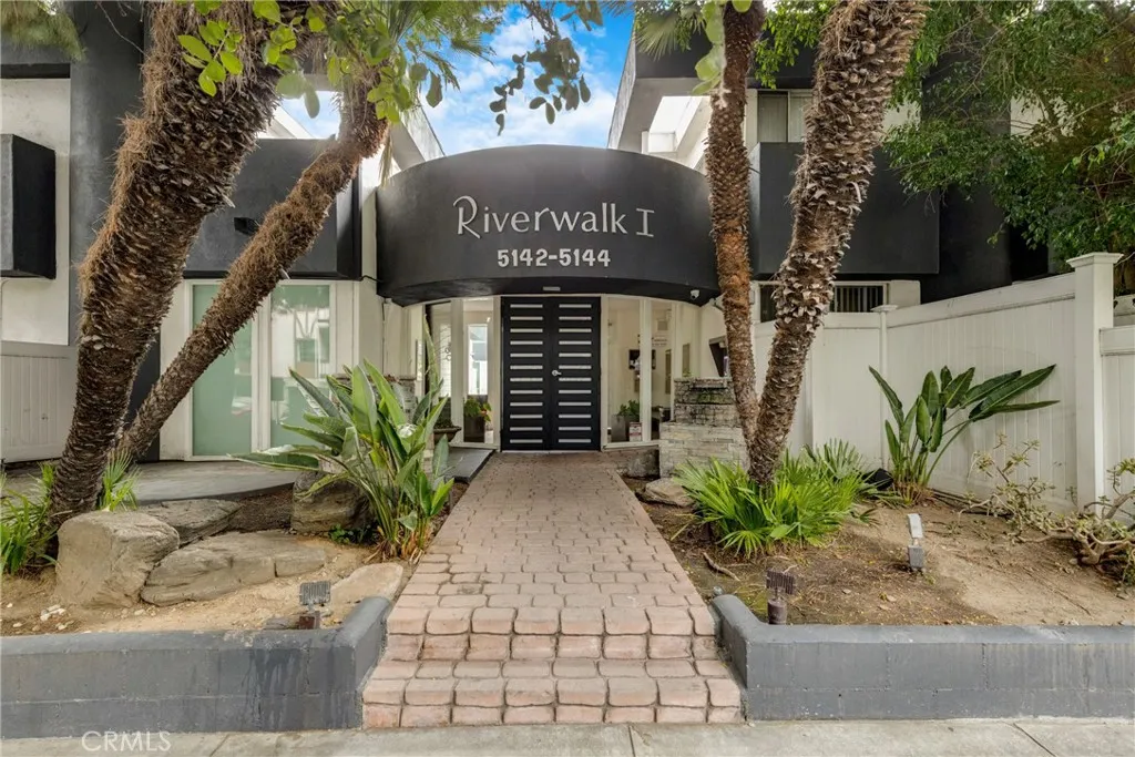 Encino, CA 91316