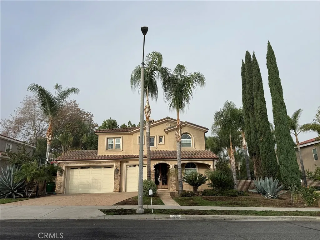 Corona, CA 92882