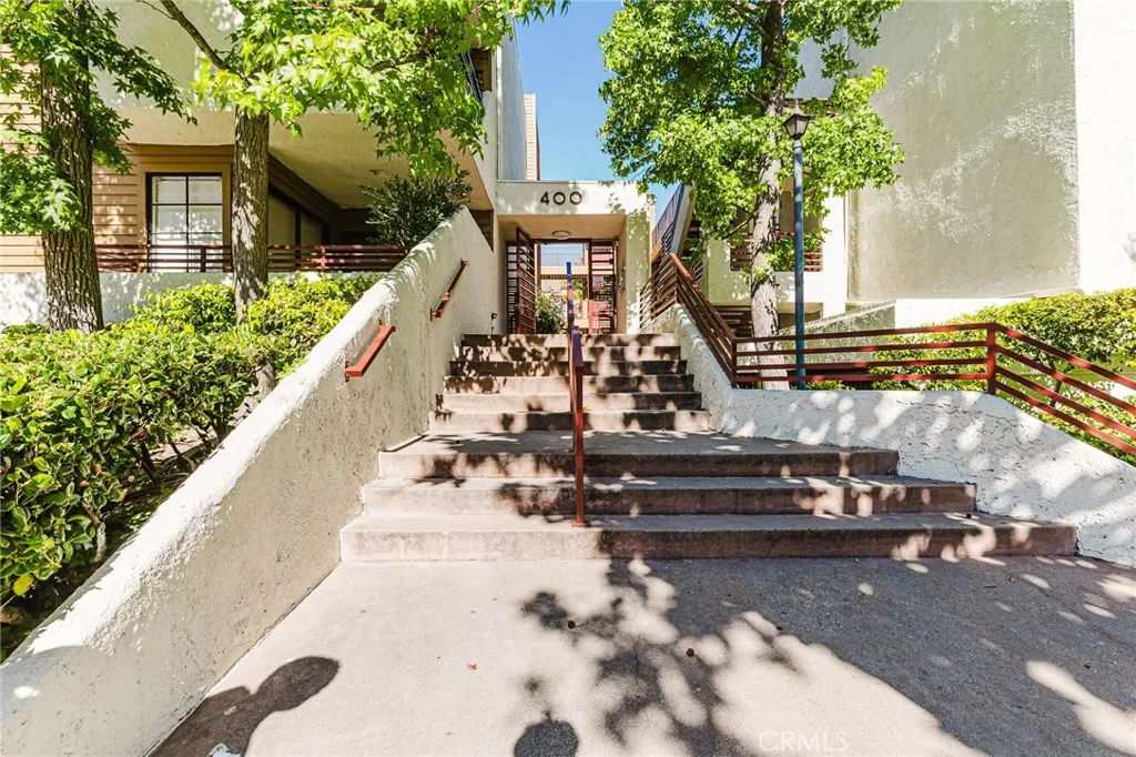 Glendale, CA 91206