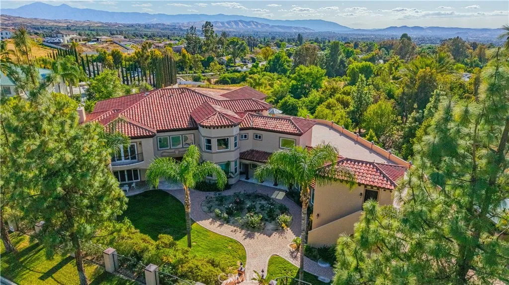 Riverside, CA 92506