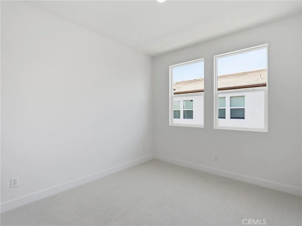 Photo #15: OC26174841 Listing: Photo #15