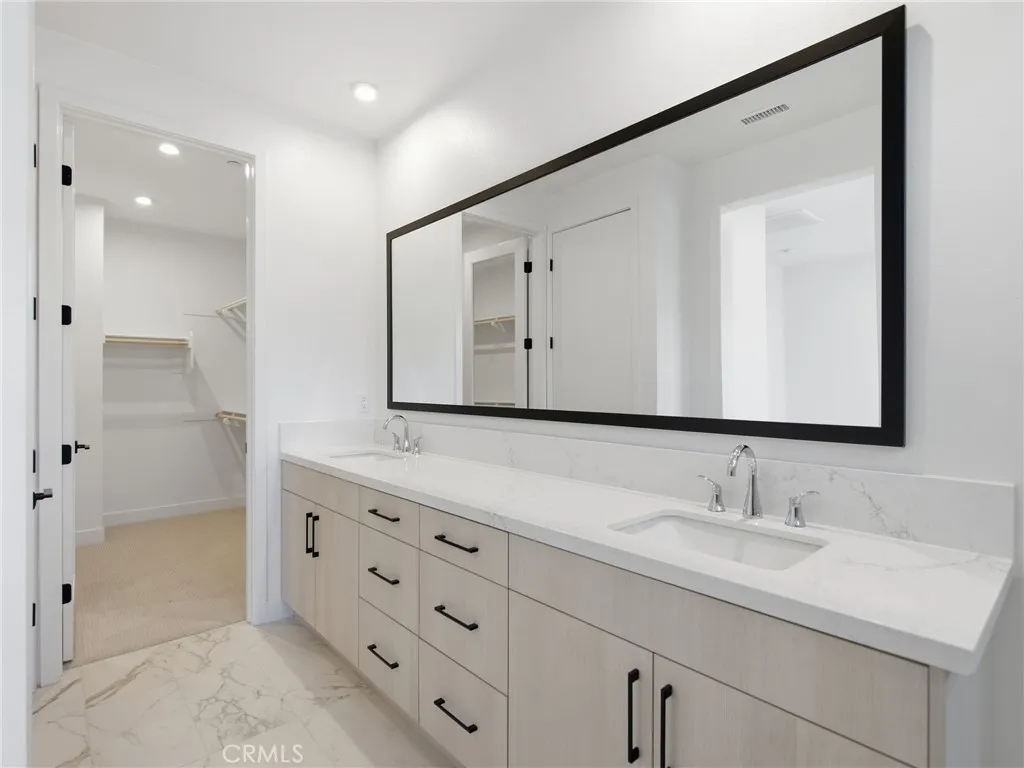 Photo #20: OC26174841 Listing: Photo #20