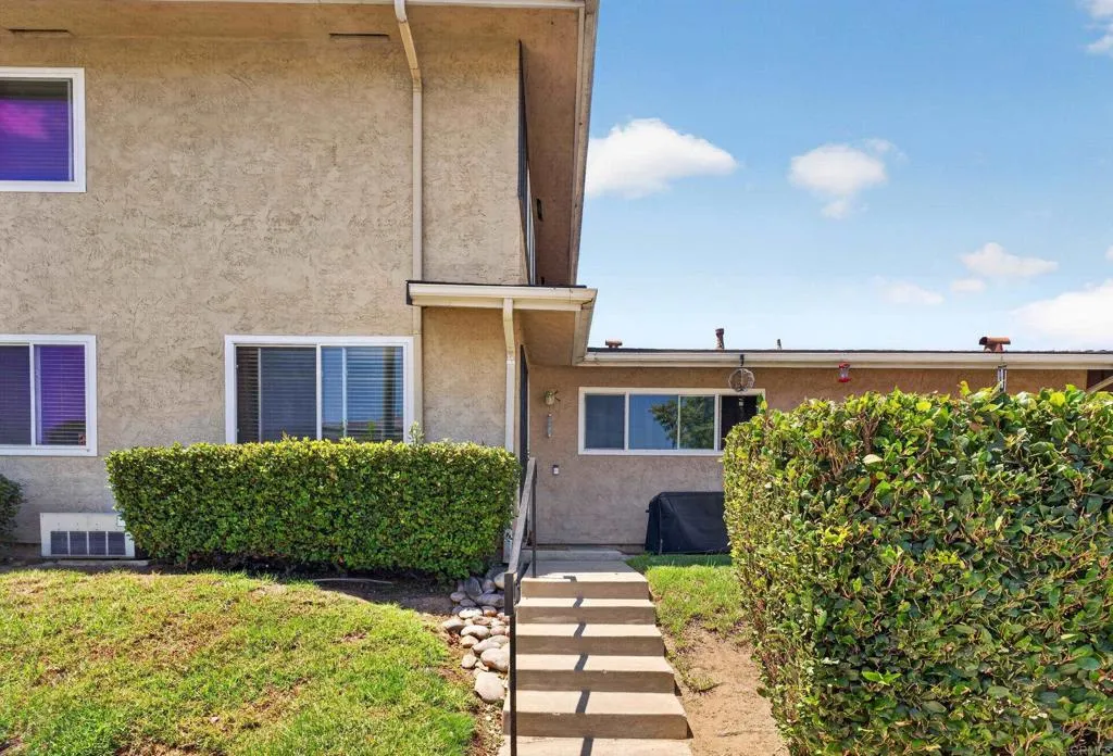https://cdn.realtyfeed.com/cdn/127/306789572/41c7956147b95cc9b8f6c7de3b2ec649.webp