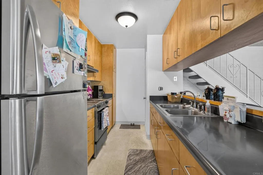 https://cdn.realtyfeed.com/cdn/127/306789572/592acb43b33c935f83cb4945f0a00a0b.webp