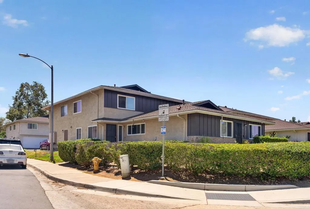 https://cdn.realtyfeed.com/cdn/127/306789572/bb4be499e36d2bc2580f1cd9a34dab9f.webp