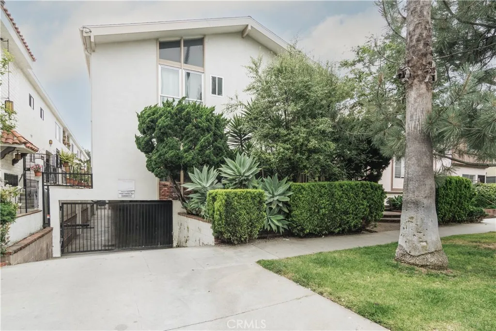 Santa Monica, CA 90403