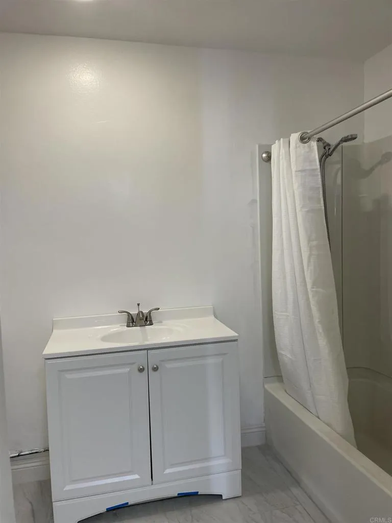 https://cdn.realtyfeed.com/cdn/127/306789673/1a7c57cc0185ed1c0b58b9b77b81034f.webp