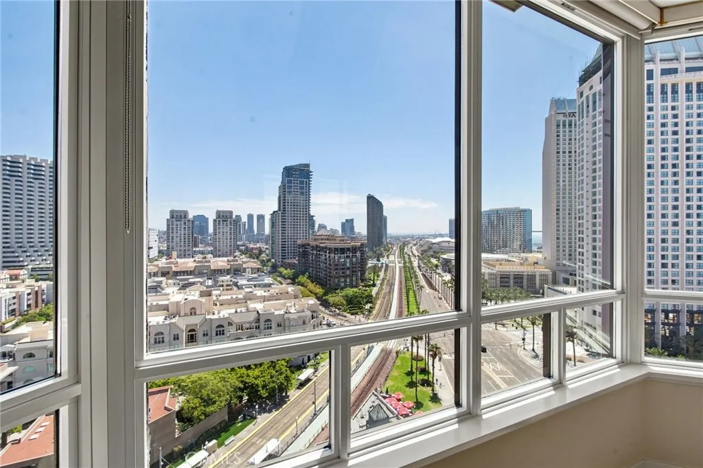 https://cdn.realtyfeed.com/cdn/127/306789679/1665a9f09641c4341c63fee2c8bf44b0.webp