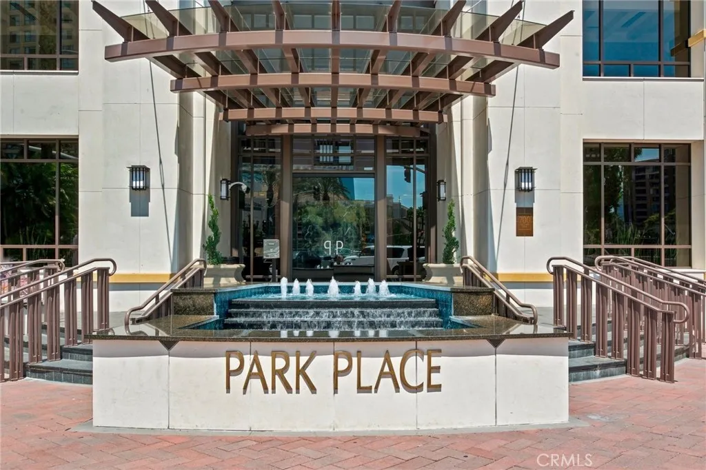 https://cdn.realtyfeed.com/cdn/127/306789679/1a980dc733f26b56de9e5e21e349f890.webp