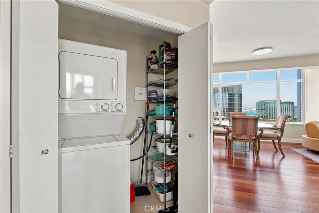 https://cdn.realtyfeed.com/cdn/127/306789679/59ec7bf6209f70147713ef95fb670581.webp