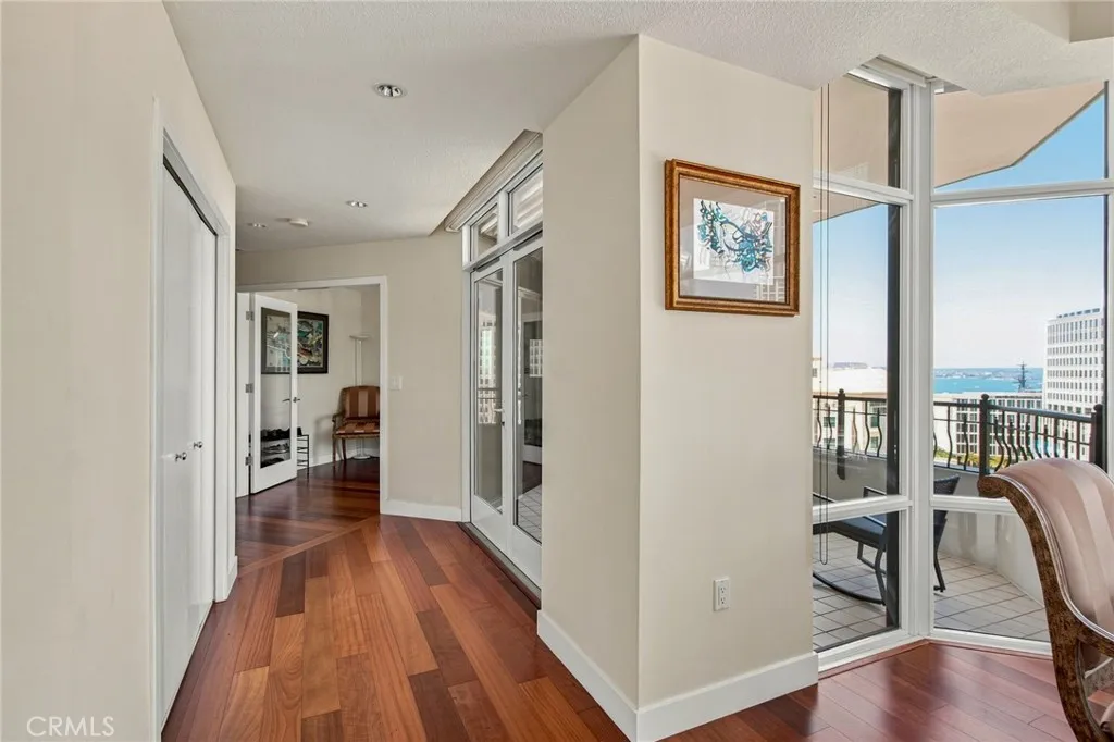 https://cdn.realtyfeed.com/cdn/127/306789679/5c03d536b09a54f6ff2ce12322e7dbb8.webp