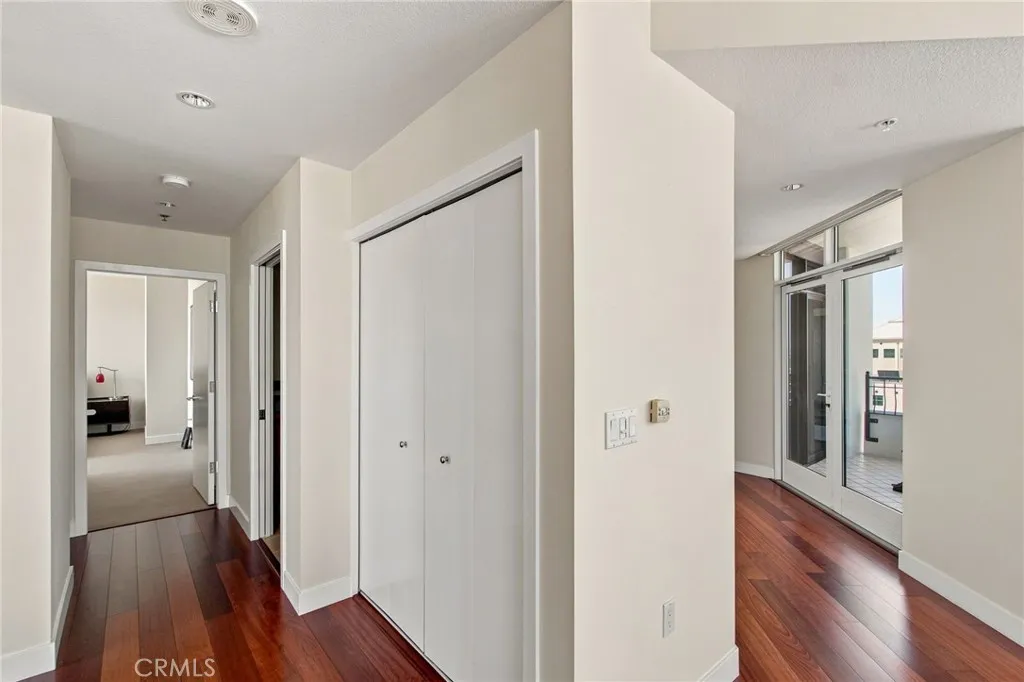 https://cdn.realtyfeed.com/cdn/127/306789679/71b06ab951c8bb190e8102bc27958fc4.webp