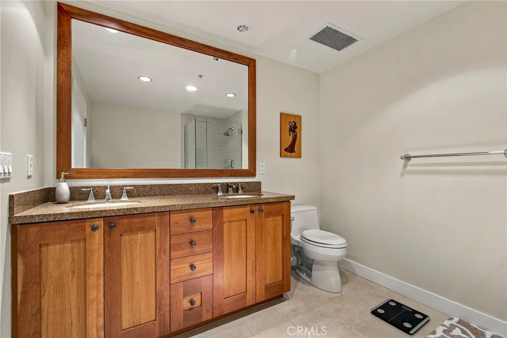 https://cdn.realtyfeed.com/cdn/127/306789679/91649afc7515ba9522b5ab552fd1d55f.webp