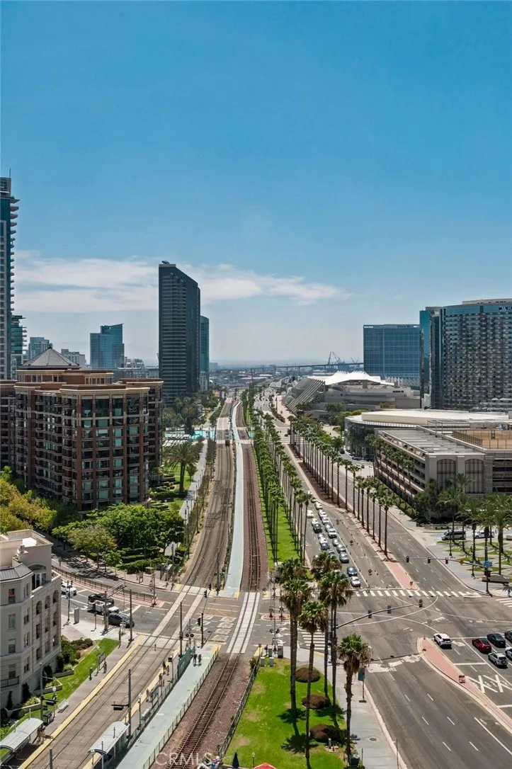 https://cdn.realtyfeed.com/cdn/127/306789679/a3419f4fa3b57e9b3eba6d01cf12a8ff.webp