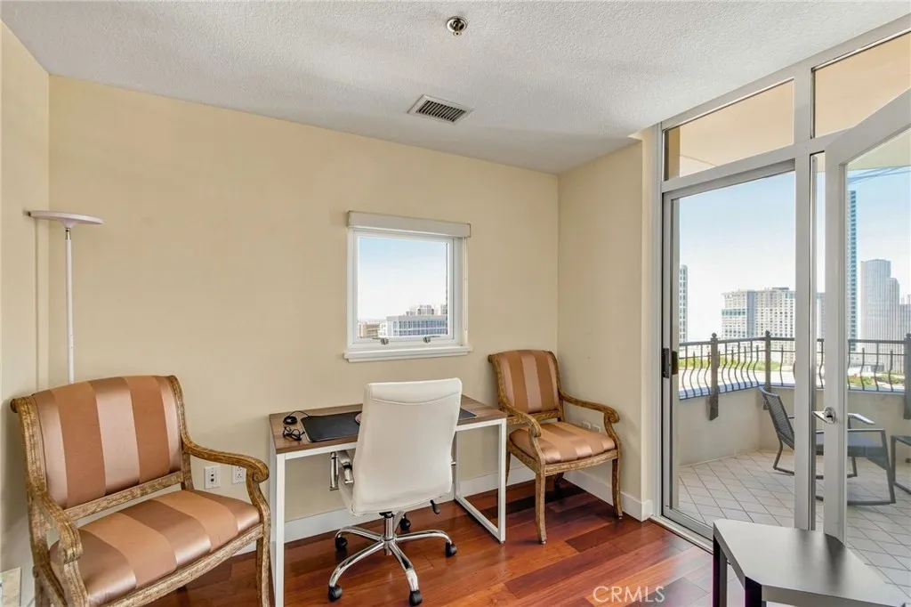 https://cdn.realtyfeed.com/cdn/127/306789679/c0e72db012a684632645e6ce63ef3894.webp