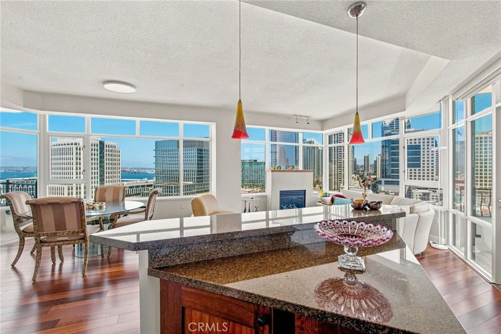 https://cdn.realtyfeed.com/cdn/127/306789679/df3d272cc3ae9385e9539cdc4ff14274.webp