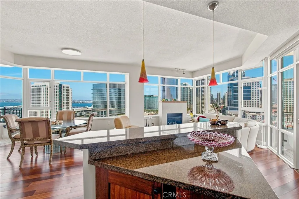 https://cdn.realtyfeed.com/cdn/127/306789679/e7072e5028f03923e47c9749886ec8bb.webp