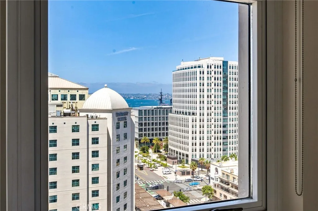 https://cdn.realtyfeed.com/cdn/127/306789679/f1b7017024bf0e9c220bb748c12656f8.webp