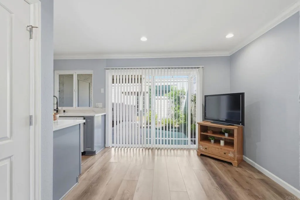 https://cdn.realtyfeed.com/cdn/127/306789686/5eace1781e0f11ef8971955391172dab.webp