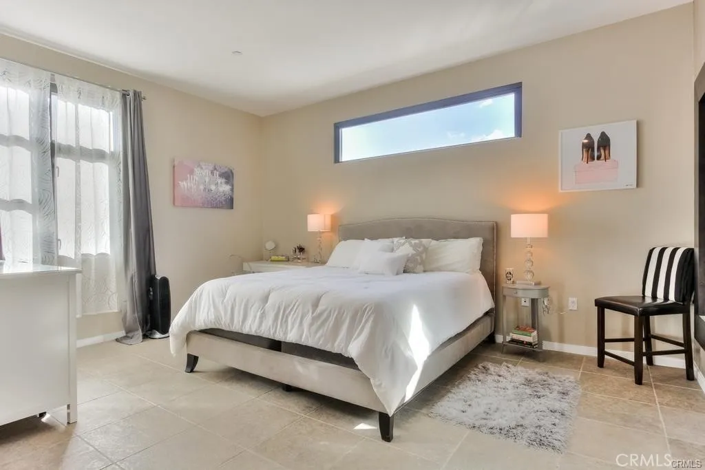 Long Beach, CA 90802