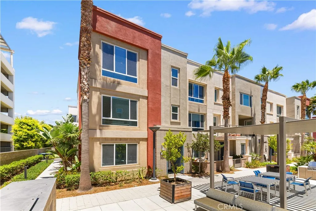 Irvine, CA 92614