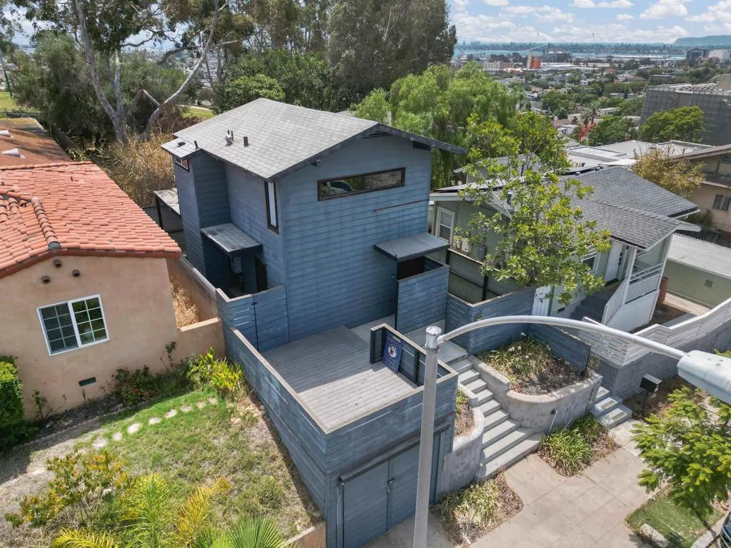 https://cdn.realtyfeed.com/cdn/127/306789729/569c157c363527c9908311d32a371624.webp