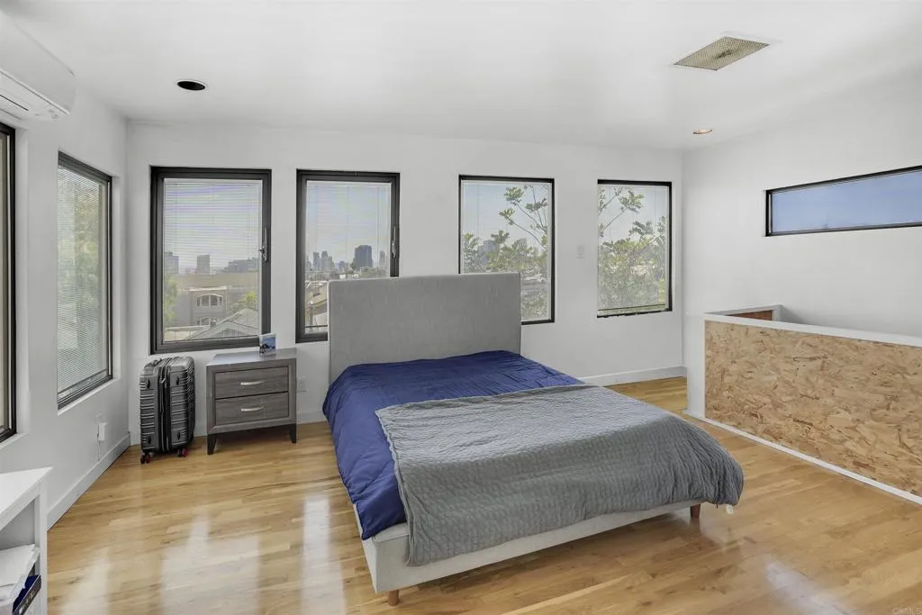 https://cdn.realtyfeed.com/cdn/127/306789729/7386e4b27c42b77b97ad867ce40bbdac.webp