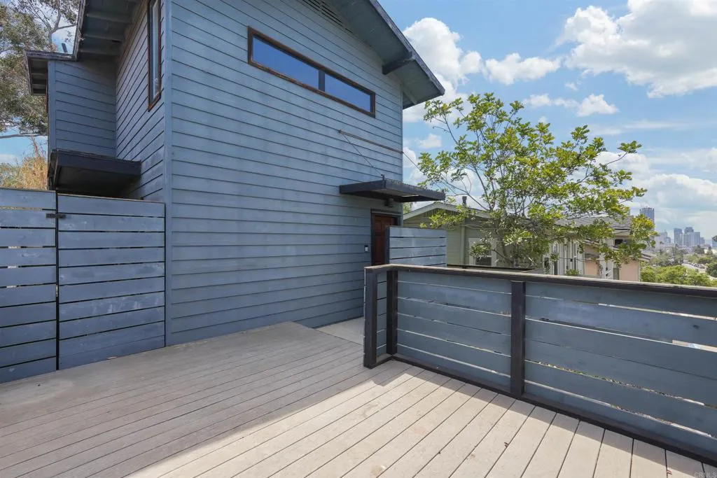 https://cdn.realtyfeed.com/cdn/127/306789729/82335fa395120696c784e652cf2f548f.webp