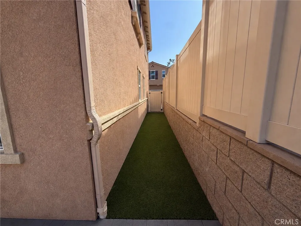 https://cdn.realtyfeed.com/cdn/127/306789732/0f8e97249c6fbb199d9a76c69442155d.webp