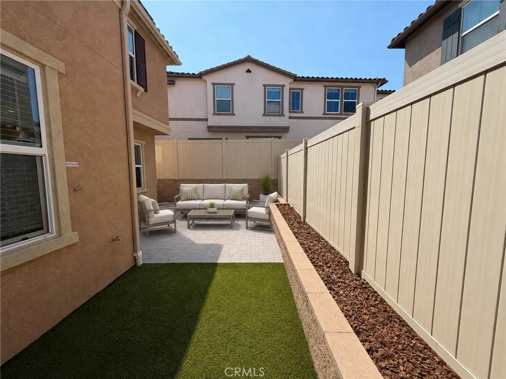 https://cdn.realtyfeed.com/cdn/127/306789732/2d28b5382ede0f874337d6741405924e.webp