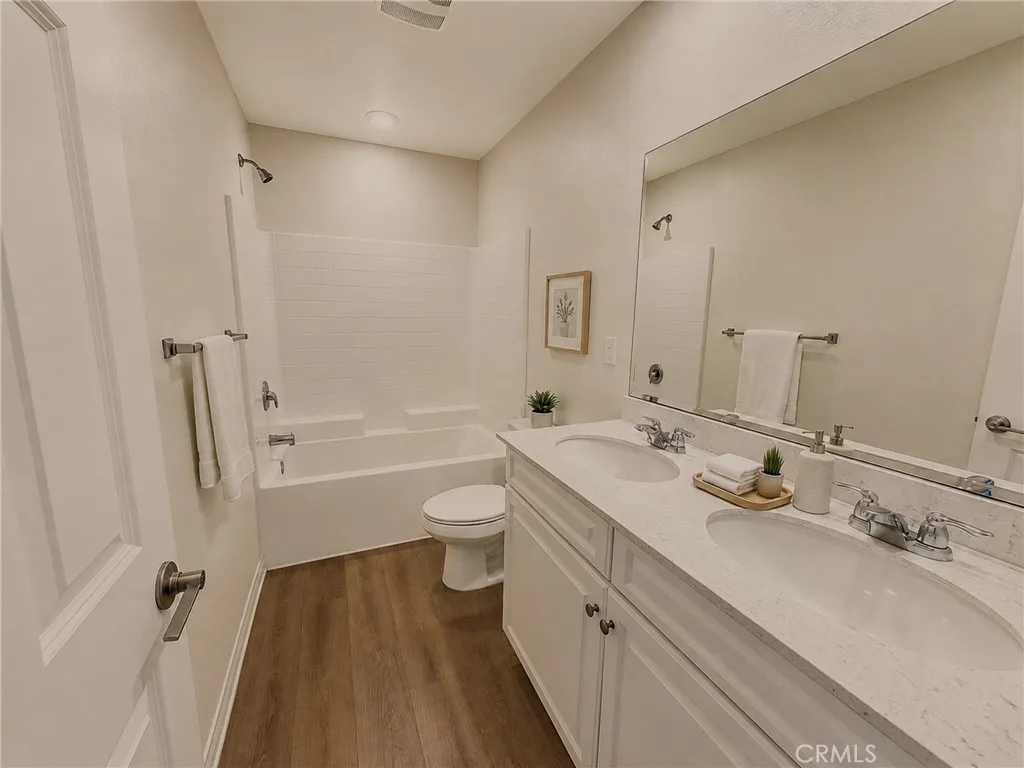 https://cdn.realtyfeed.com/cdn/127/306789732/cbea8f858aaf24c257ae0a49d0b5f902.webp