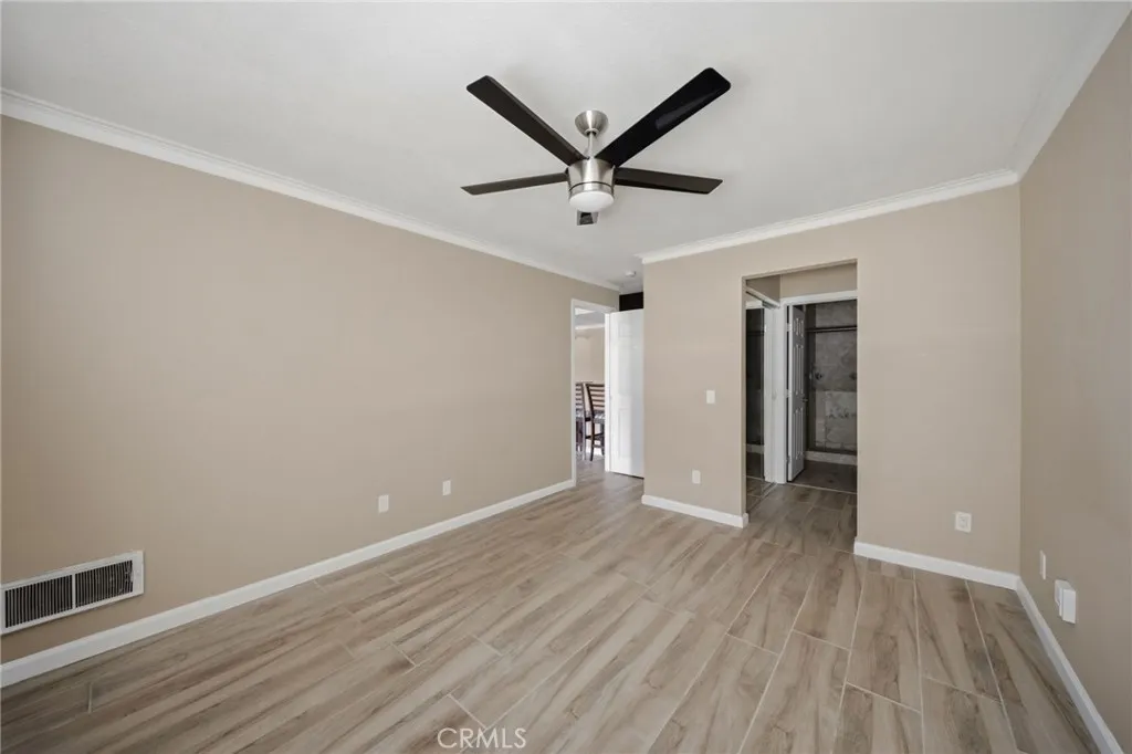 https://cdn.realtyfeed.com/cdn/127/306789760/69d81e5718cfadd4d13faf80606d12b6.webp
