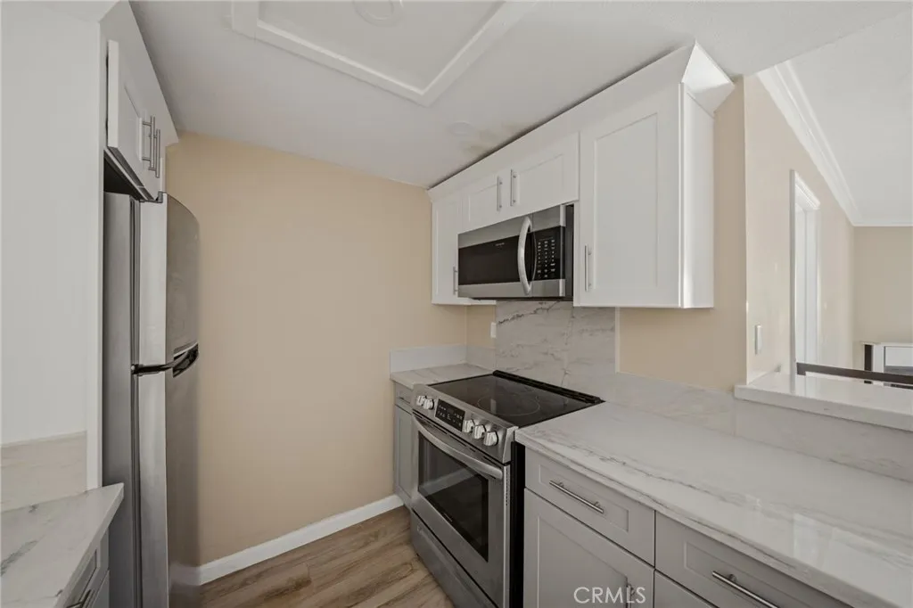 Photo #11: SW26174993 Listing: Photo #11