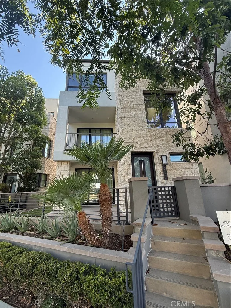 Playa Vista, CA 90094