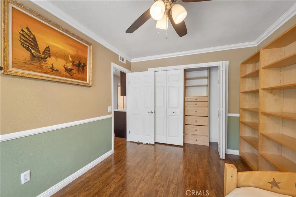 https://cdn.realtyfeed.com/cdn/127/306789804/49e10c1888912eee513c7ac977a899ab.webp