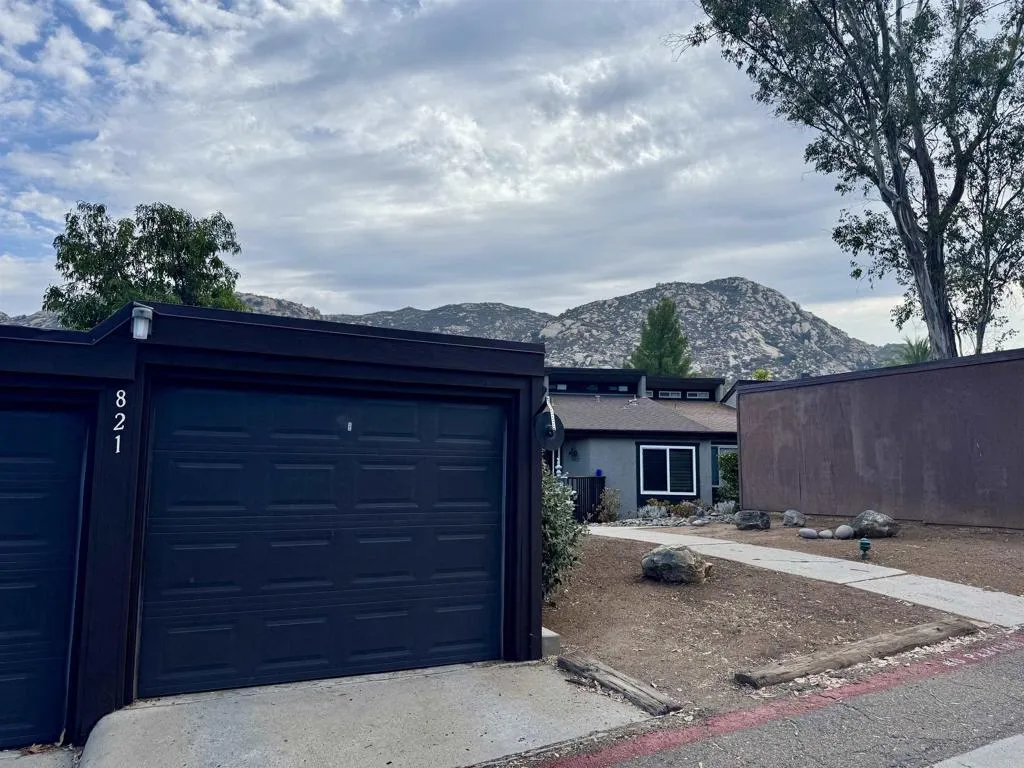 https://cdn.realtyfeed.com/cdn/127/306789829/cb91e36054c30a48c31931da1d073442.webp