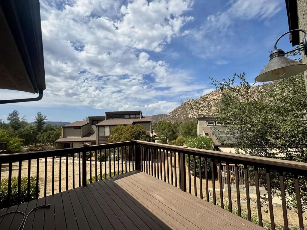 https://cdn.realtyfeed.com/cdn/127/306789829/e852a2d0d5291017bf8678be212f3097.webp