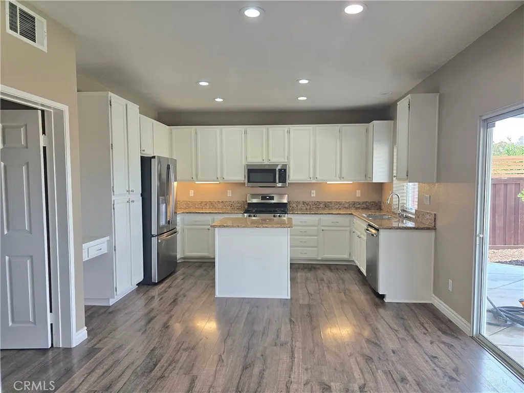 Temecula, CA 92592