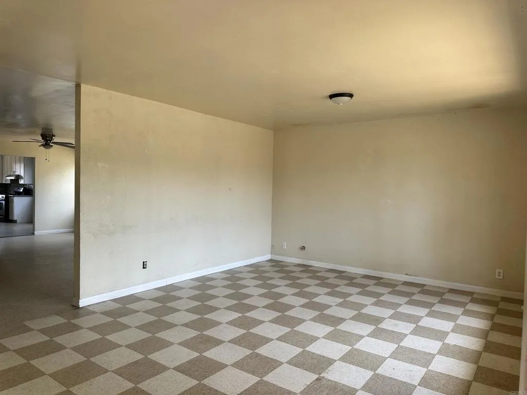 1874 Reo Court, San Diego, CA 92139 - Photo 5 of 19, San Diego, CA