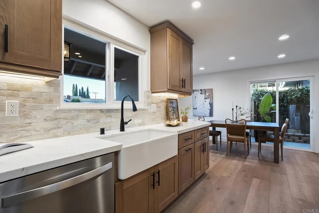 8075 Blue Lake Dr, San Carlos, CA 92119 - Photo 4 of 49, San Carlos, CA