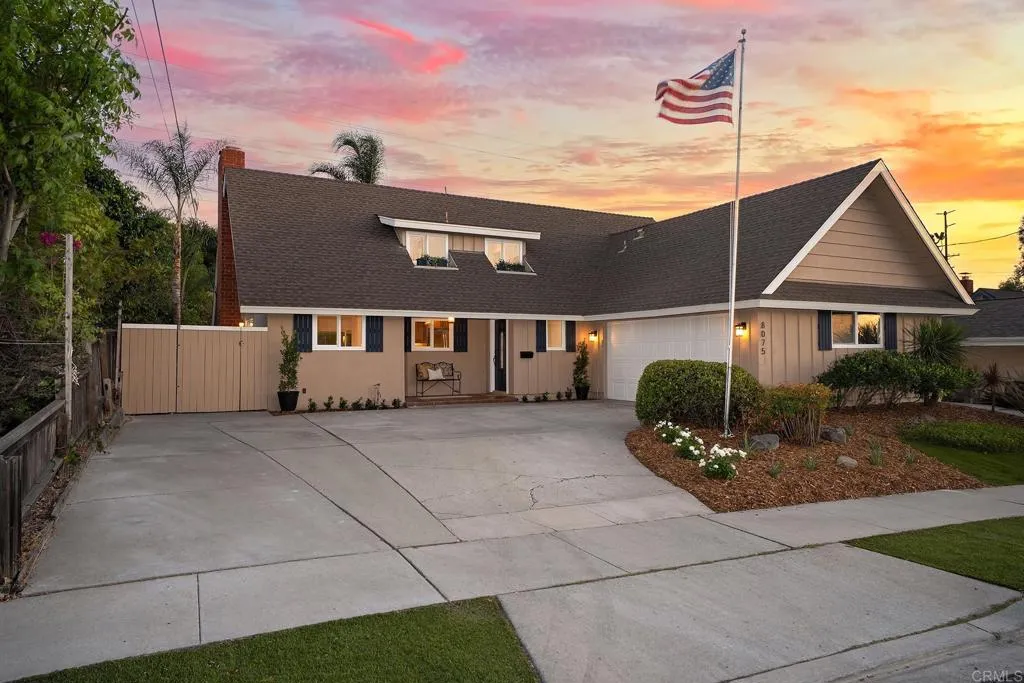 8075 Blue Lake Dr, San Carlos, CA 92119 - Main photo, San Carlos, CA